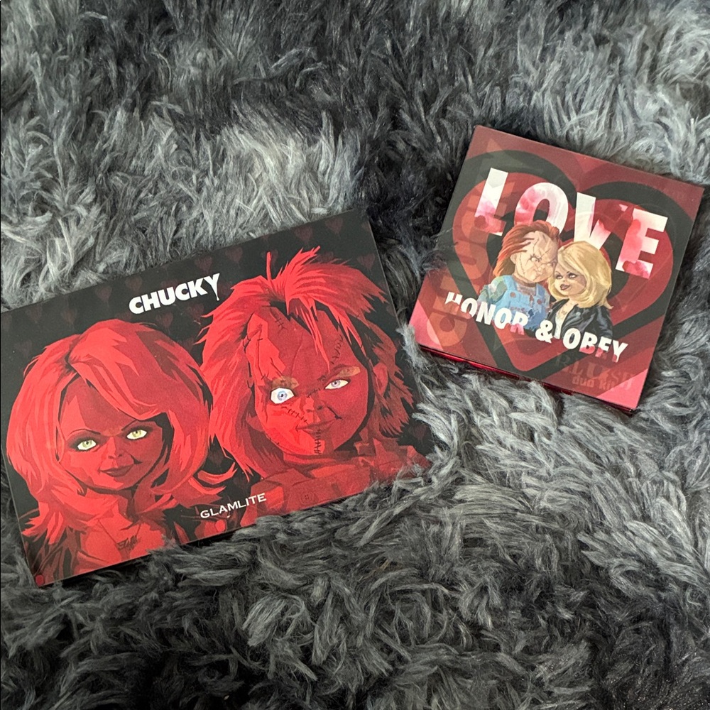 Glamlite x Chucky Red Eyeshadow Palette — Horror-Themed Women Skincare